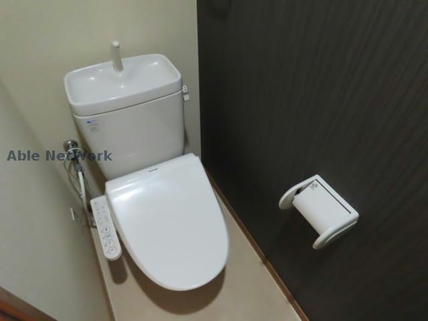 トイレ(同型別号室)