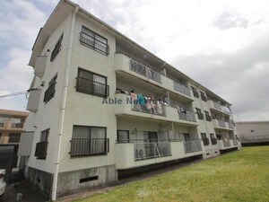 第2中村マンション外観写真