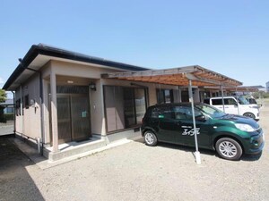 長倉貸家（志比田下）外観写真
