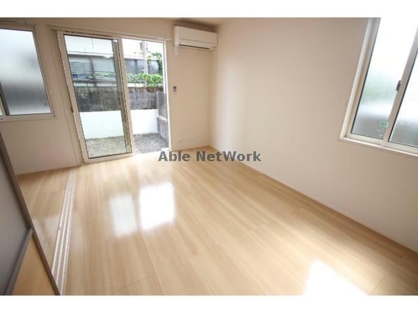 リビングダイニング