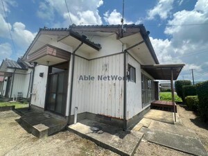 櫻田重春貸家外観写真