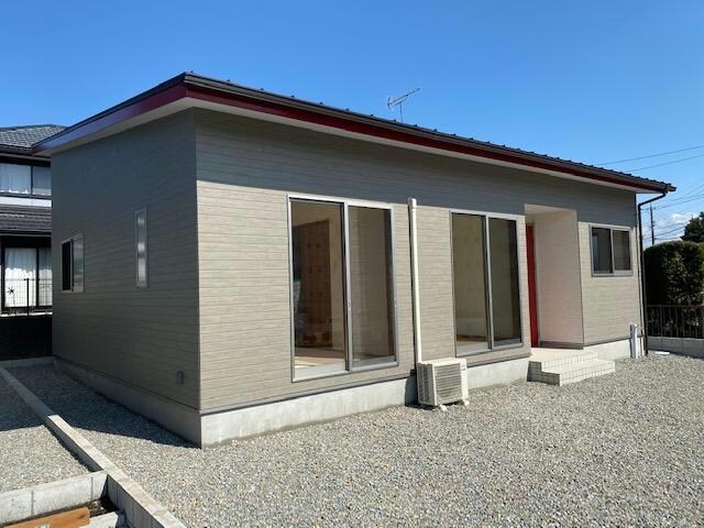 物件外観写真1　(B棟)