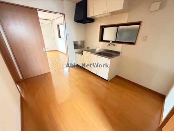 リビングダイニング