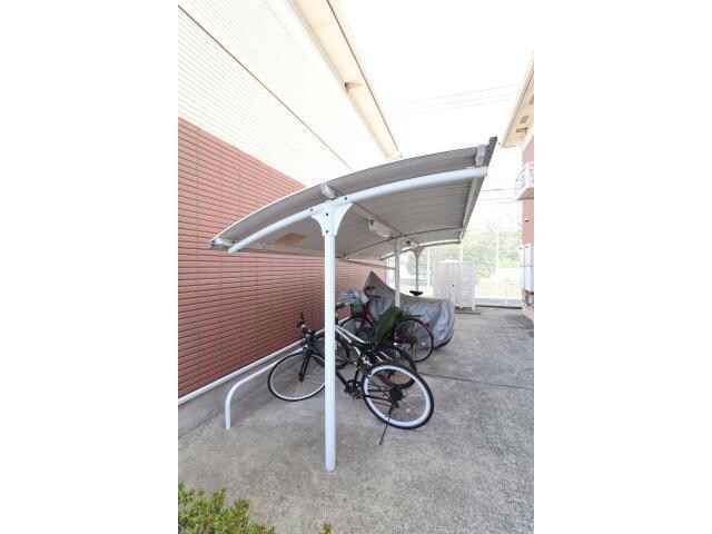 ミニョンユキの駐輪場