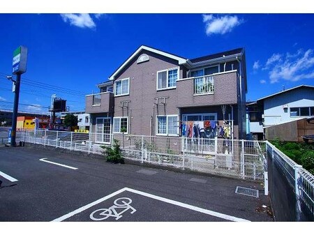 シャルマン寺崎外観写真