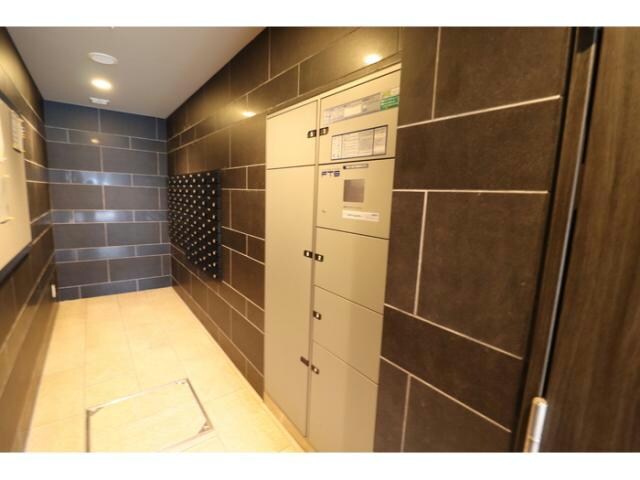 物件外観写真6　(宅配ボックス)