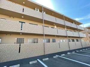 はなみずきⅡ番館外観写真