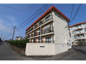 第２池亀コーポ外観写真