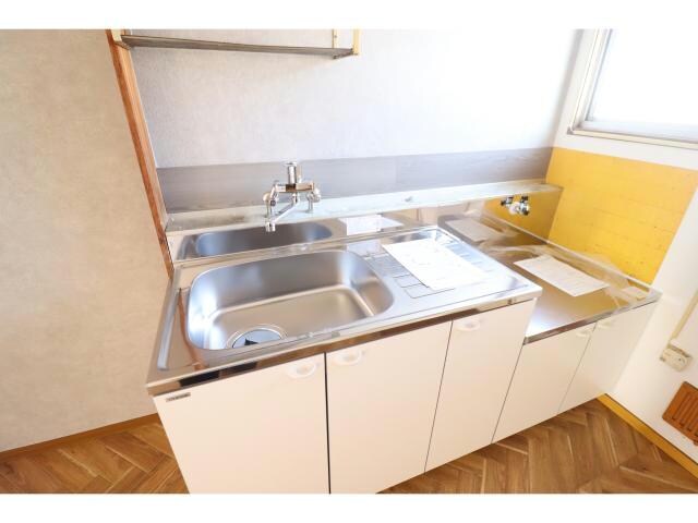 メゾン丸山A棟のキッチン