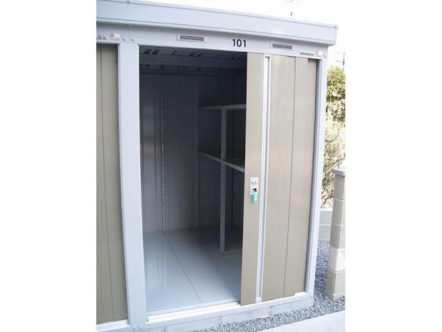 物件外観写真3　(屋外倉庫)