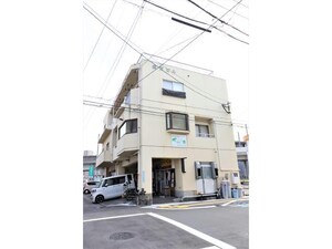 緒方ビル外観写真