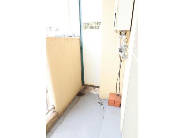 物件内観写真19　(洗濯機置き場)