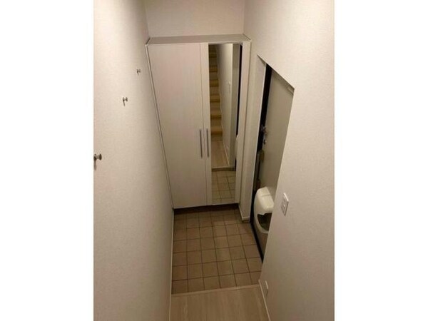 玄関回り