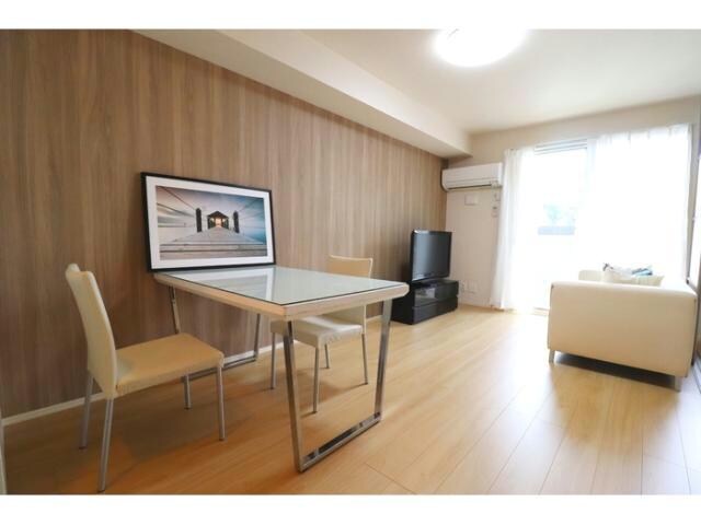 物件外観写真7　(103　LDKに家具を置いたイメージです♪)