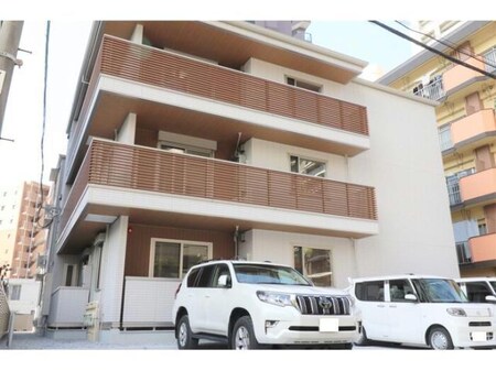 PREMILIFE新町外観写真