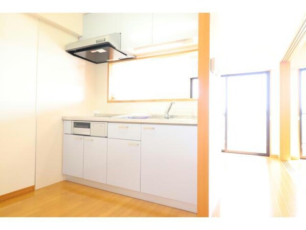 キッチン(別部屋写真・現状優先)