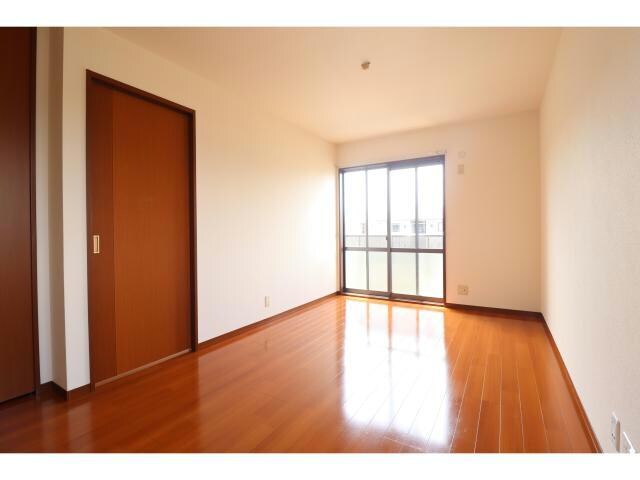 リビングダイニング