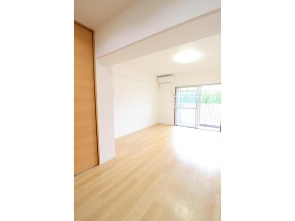 居室(別部屋・同間取り)