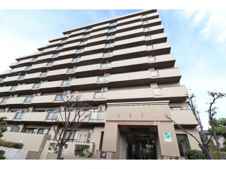 サーパス新川外観写真
