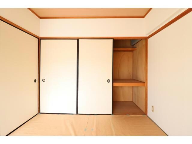 ハイネス佐藤の収納