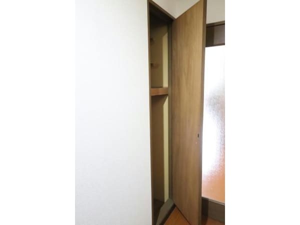 居室（その他）(廊下収納)
