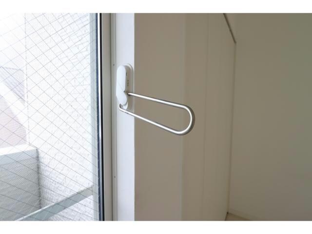 物件内観写真17　(室内物干し)