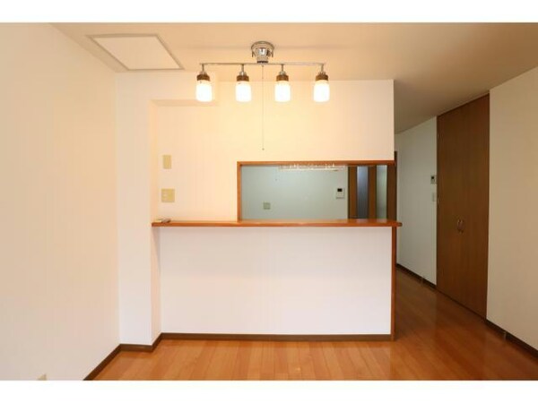 リビングダイニング