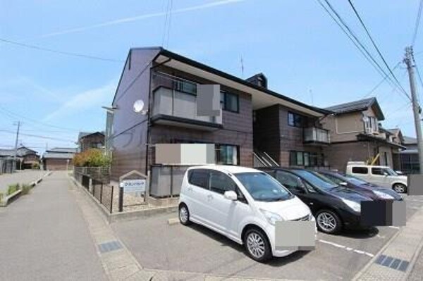 駐車場・駐輪場