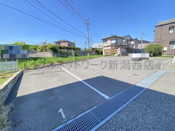駐車場・駐輪場(敷地外第二駐車場)