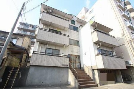 アパルト青山外観写真