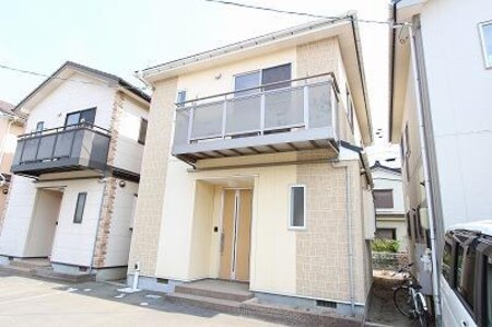 坂井東６丁目関川貸家外観写真