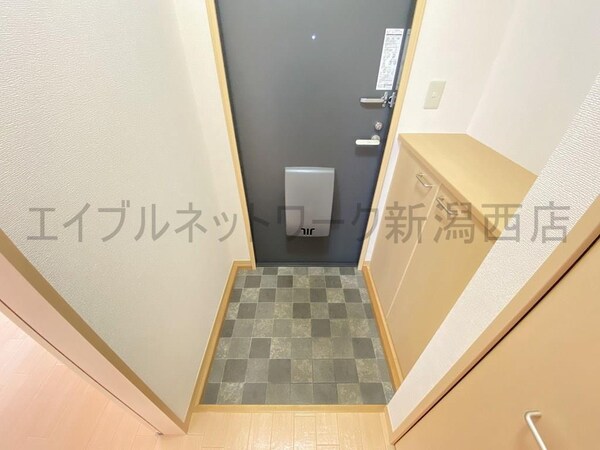 玄関周り(参考写真)