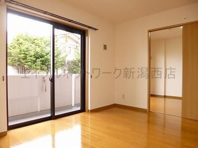 物件内観写真7　(参考写真102)