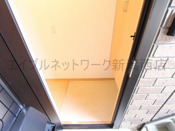 玄関周り(参考写真)