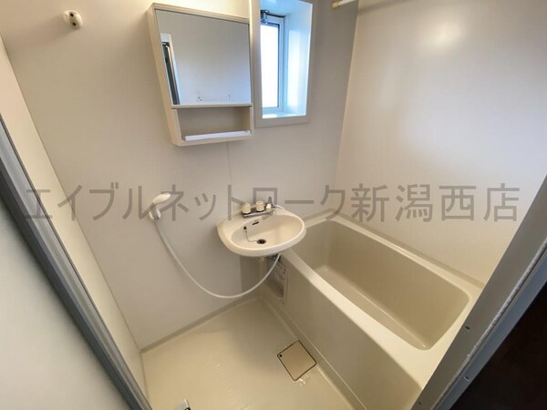 バス／シャワールーム等