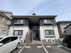 アリープ外観写真