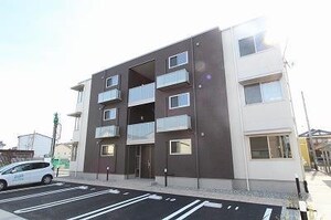 シャーメゾン　リラフォート外観写真