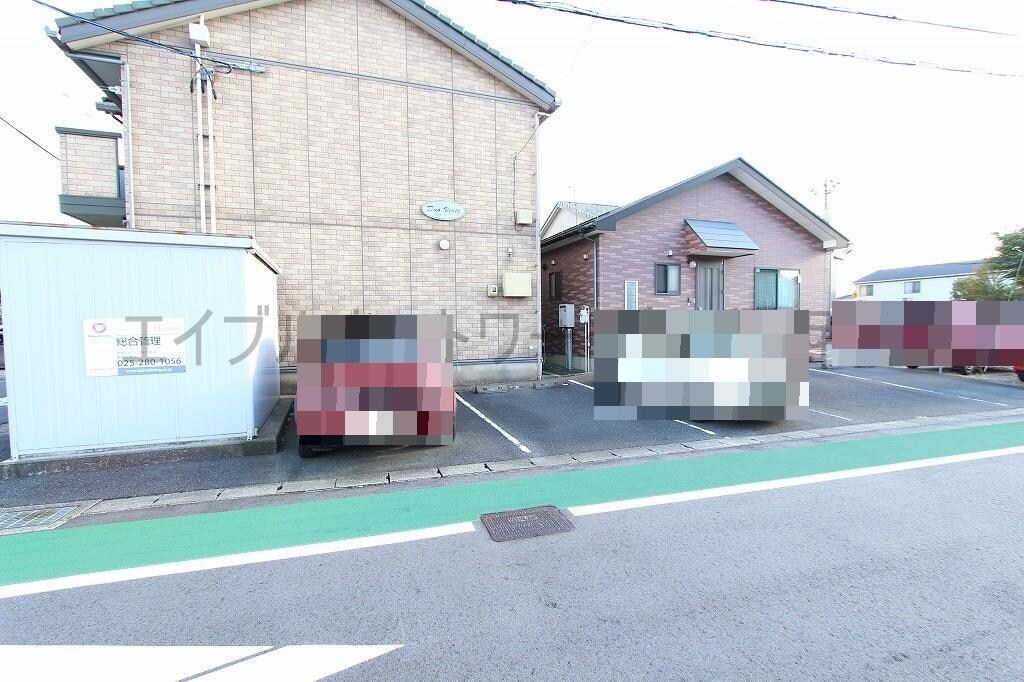 物件外観写真4　