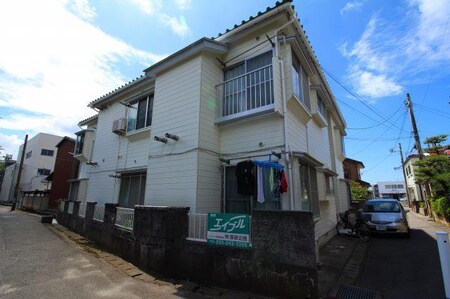 ラフォイアハイツ外観写真