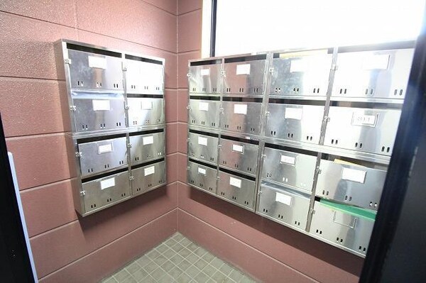 駐車場・駐輪場