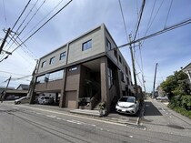 アルベルジュ米山の外観写真