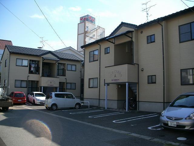 ハイライフ紫竹山Ａ