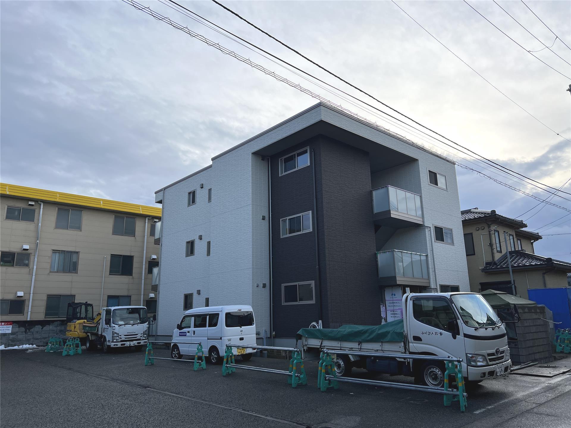 シャーメゾン上所