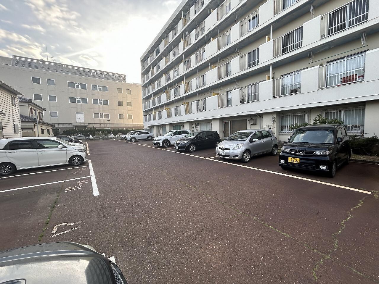 駐車場・駐輪場