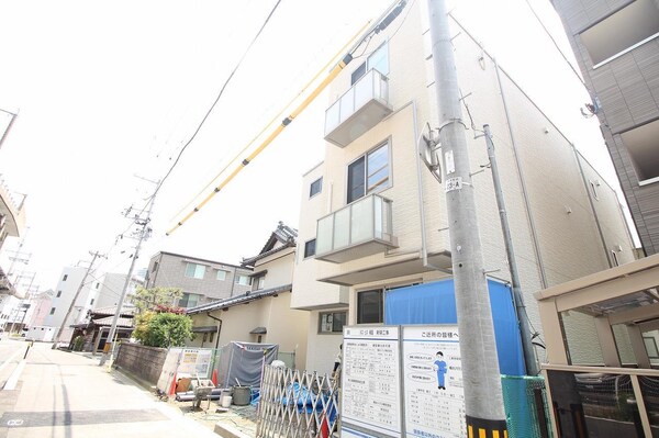 駐車場・駐輪場