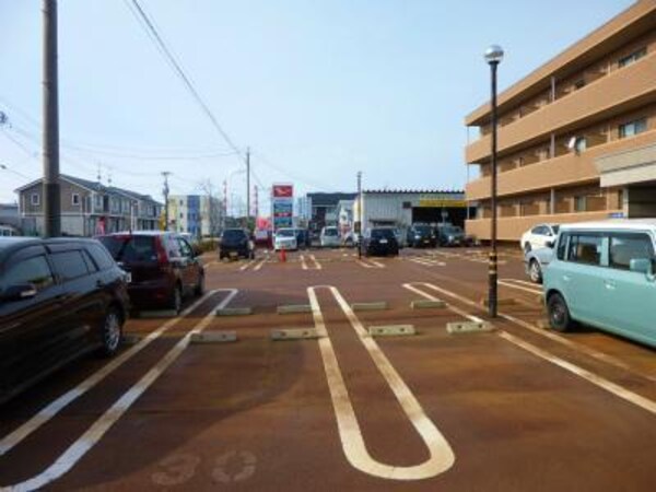 駐車場・駐輪場