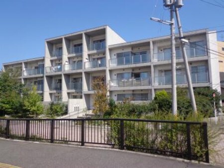 N-COURT外観写真