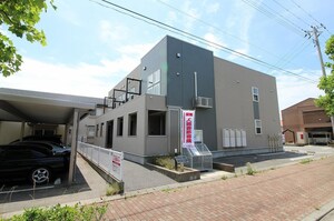 ラッキースクエア外観写真