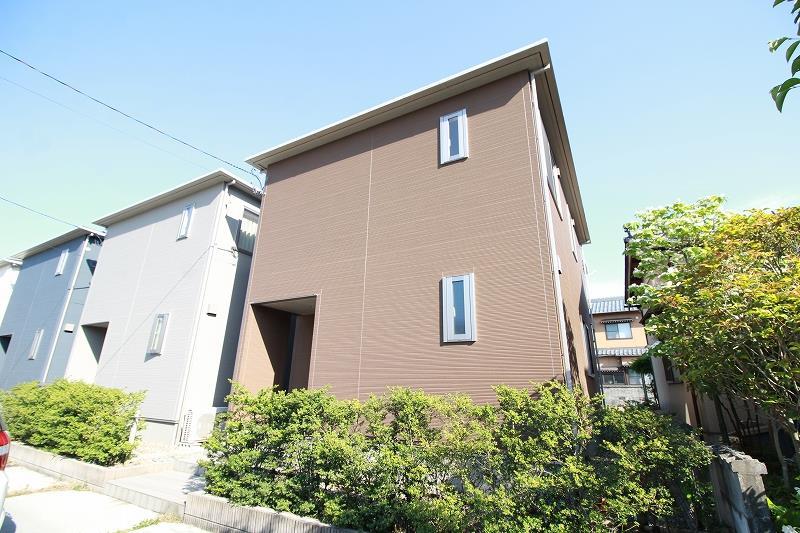 下場本町貸家