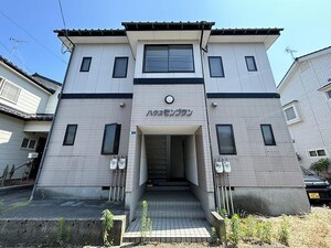 ハウス　モンブラン外観写真